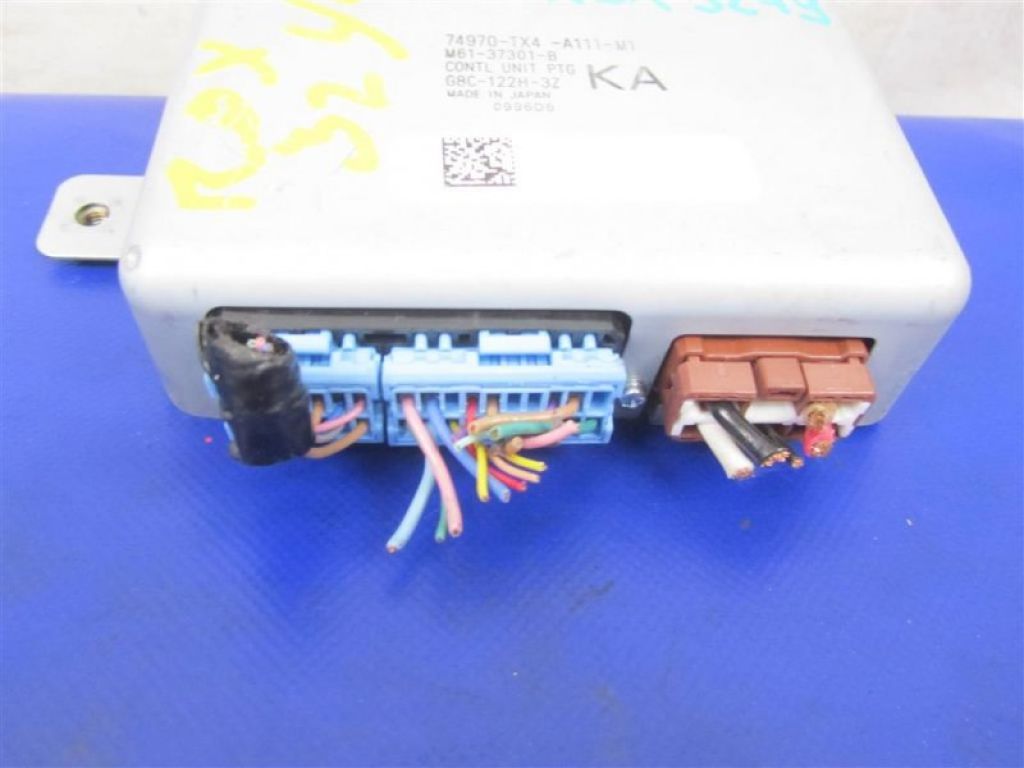 74970-TX4-A11 | Блок керування кришкою багажника ACURA RDX 12-19 - Фото 4