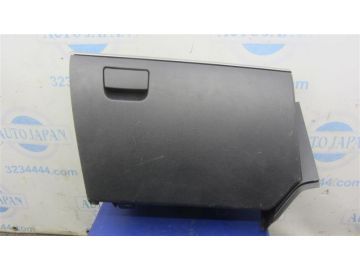 Бардачок MAZDA 3 BL 09-13