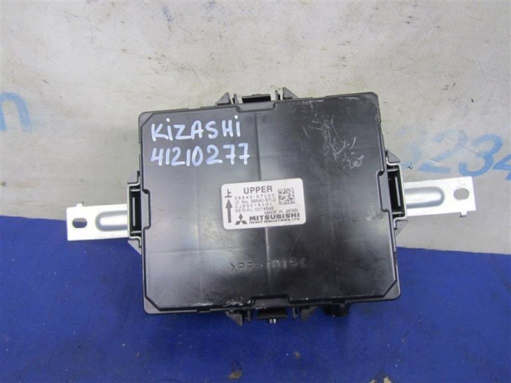 39530-57L00 | Блок комфорту SUZUKI KIZASHI 09-14