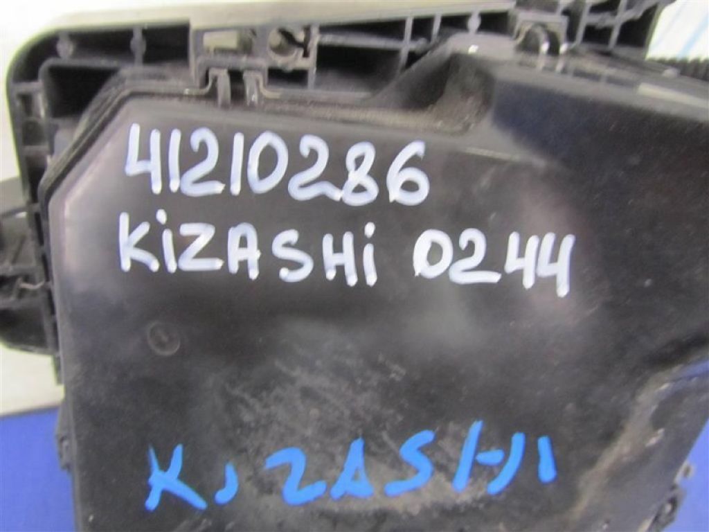 36738-57L00 | Блок предохранителей моторный отсек SUZUKI KIZASHI 09-14 - Фото 3