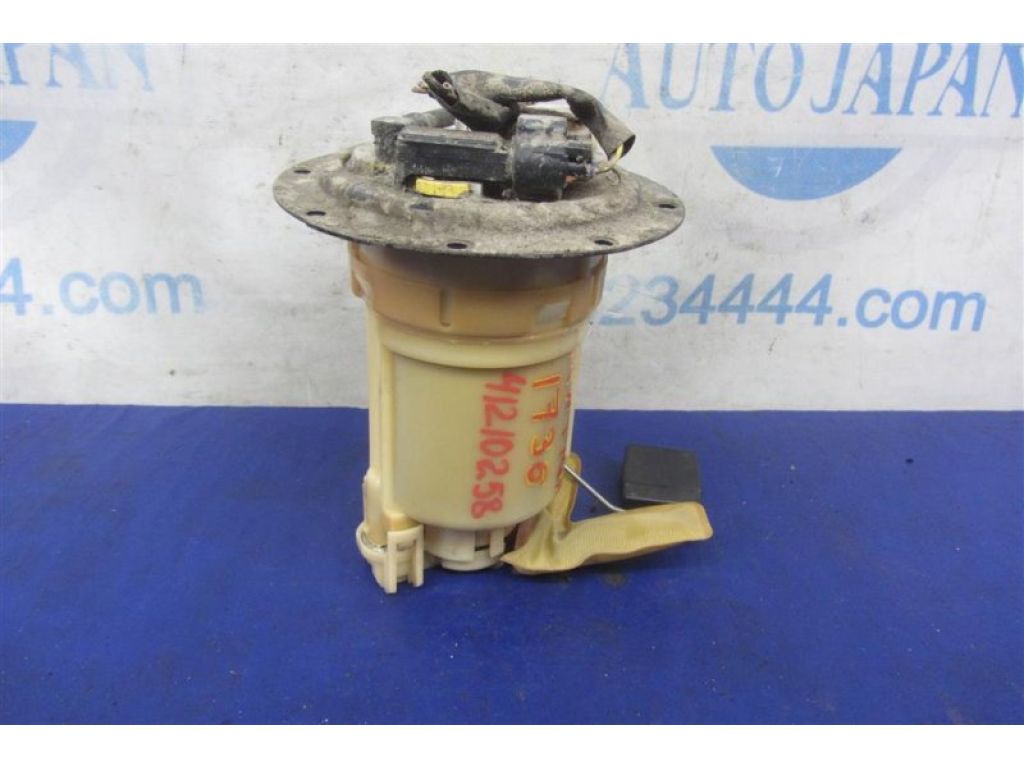 23221-0A030 | паливний насос TOYOTA MATRIX 02-08