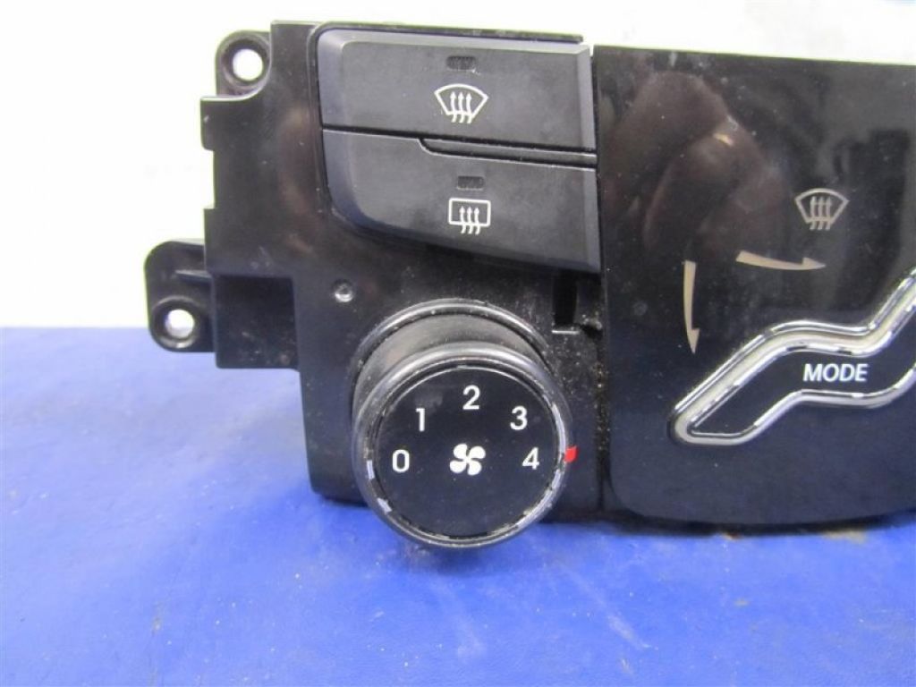 97250-3Q001BLH | Блок керування піччю HYUNDAI SONATA YF 10-14 - Фото 4