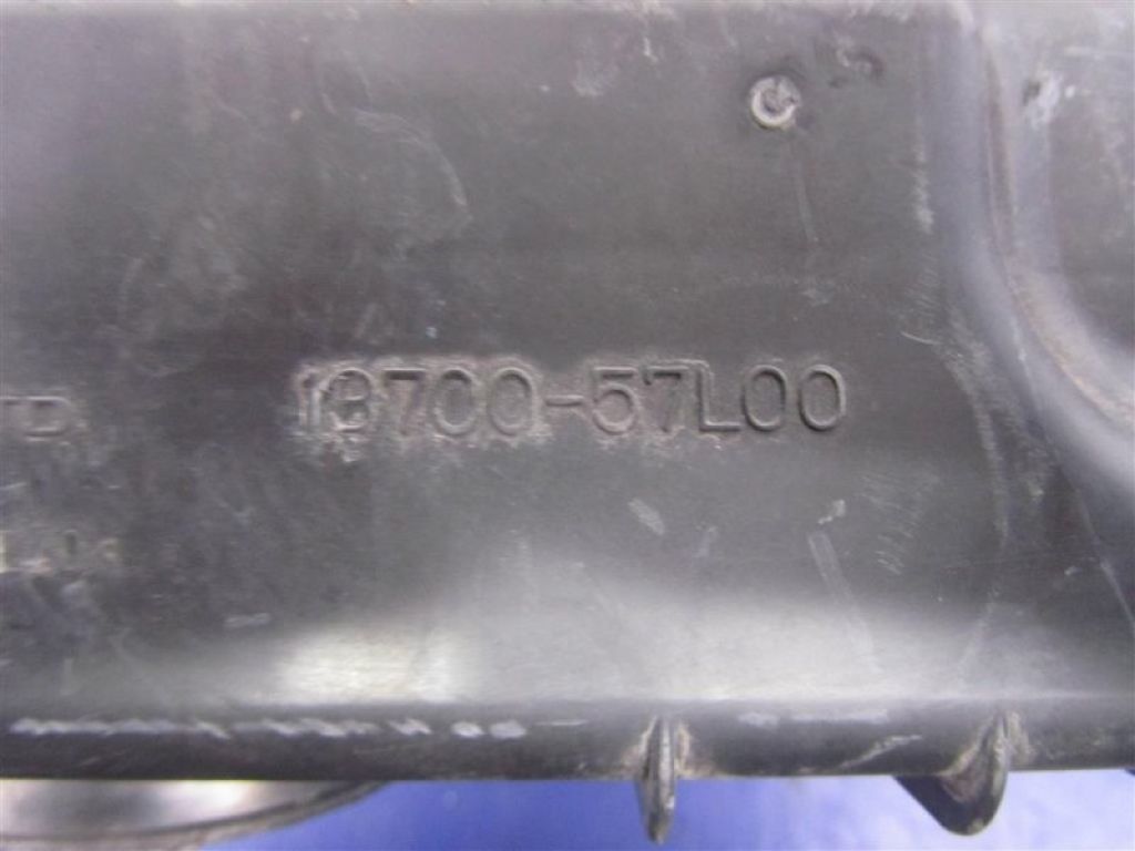 13700-57L00 | Корпус воздушного фильтра SUZUKI KIZASHI 09-14 - Фото 6