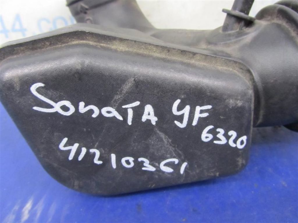 28130-3Q160 | Патрубок воздушного фильтра HYUNDAI SONATA YF 10-14 - Фото 2