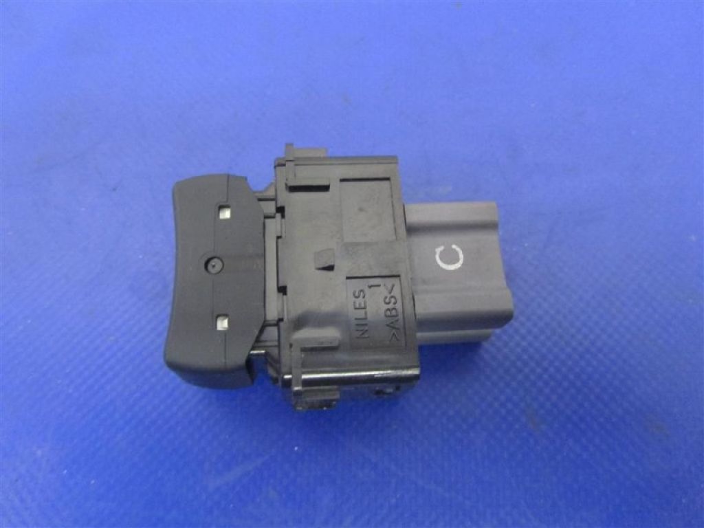 83245AJ011 | Кнопка обігріву сидінь SUBARU OUTBACK 09-14 BR - Фото 4