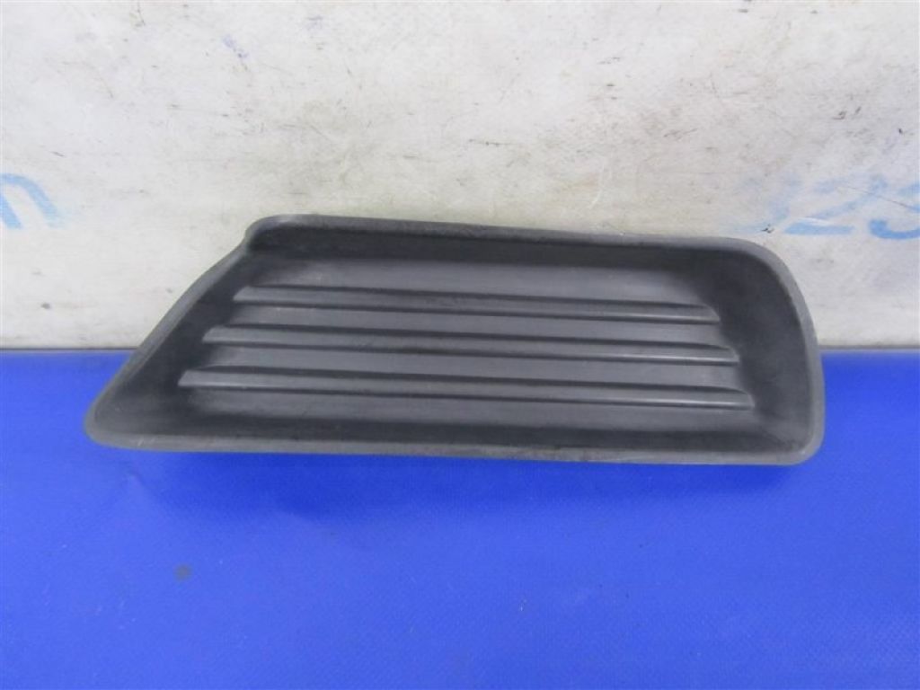 58128-06080 | Заглушка ПТФ лев. TOYOTA CAMRY 40 06-11