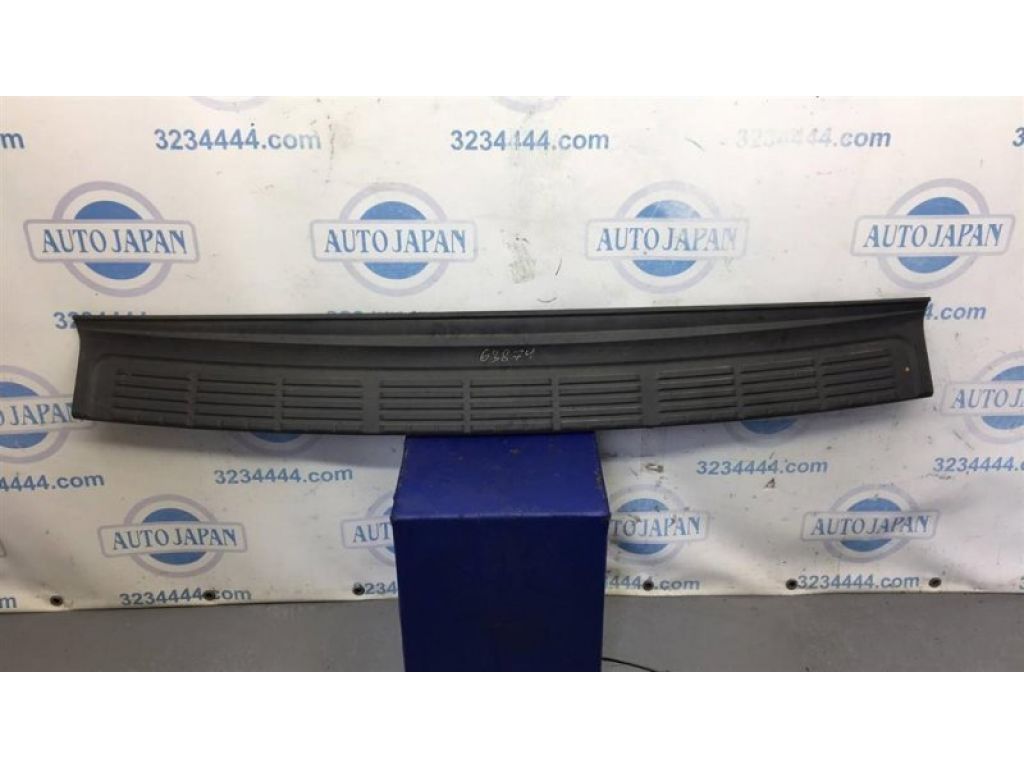 52162-60040 | Накладка бампера задн. TOYOTA LAND CRUISER 200 08-21