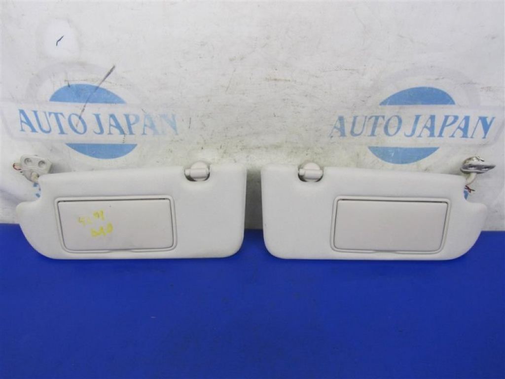 96401-4HB0A | Козирок сонцезахисний INFINITI Q50 15-20
