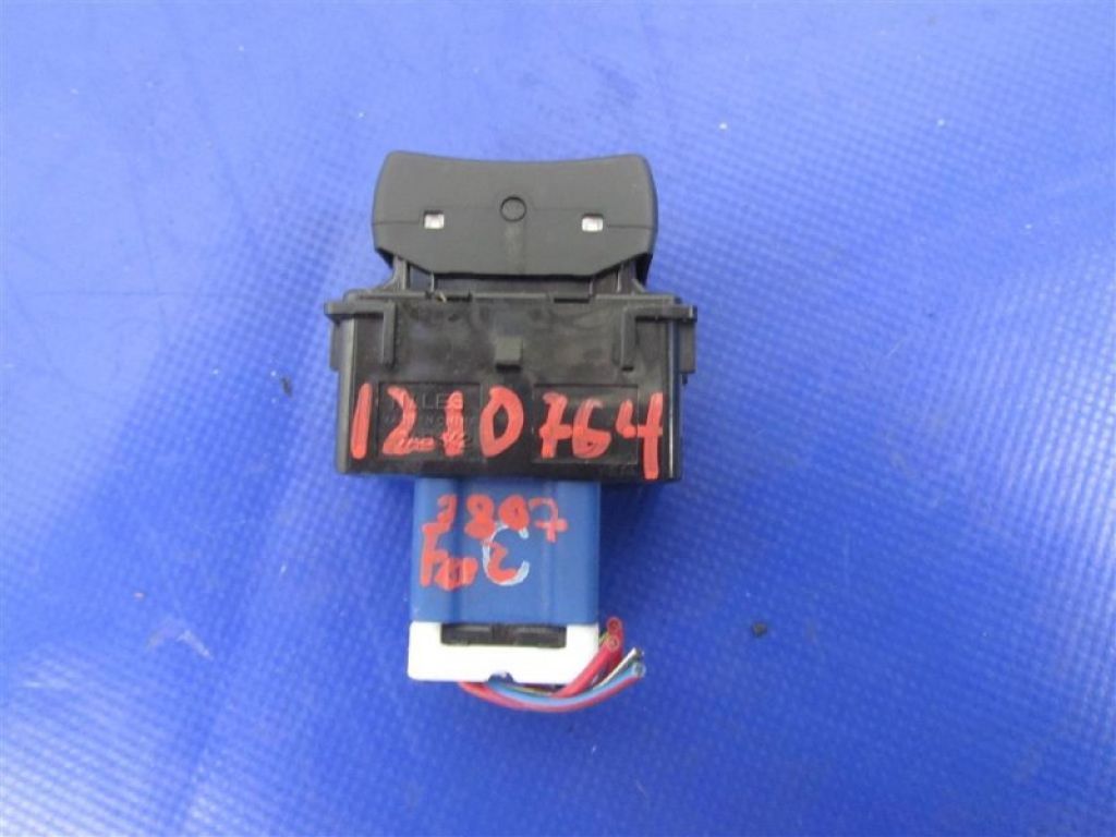 83245SG010 | Кнопка обігріву сидінь лів. SUBARU FORESTER 12-19 - Фото 3