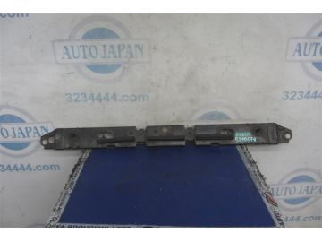 Кріплення радіатора LEXUS RX300/330/350/400 03-09