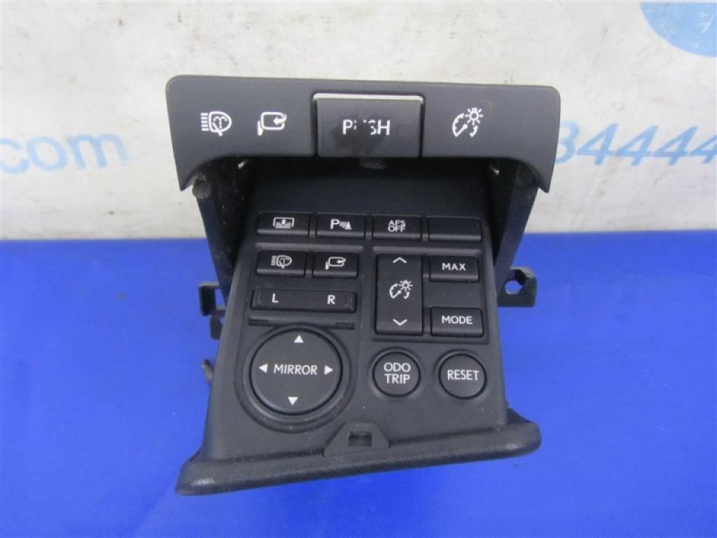 84010-30650-C1 | Блок кнопок торпедо LEXUS GS350 GS300 05-11