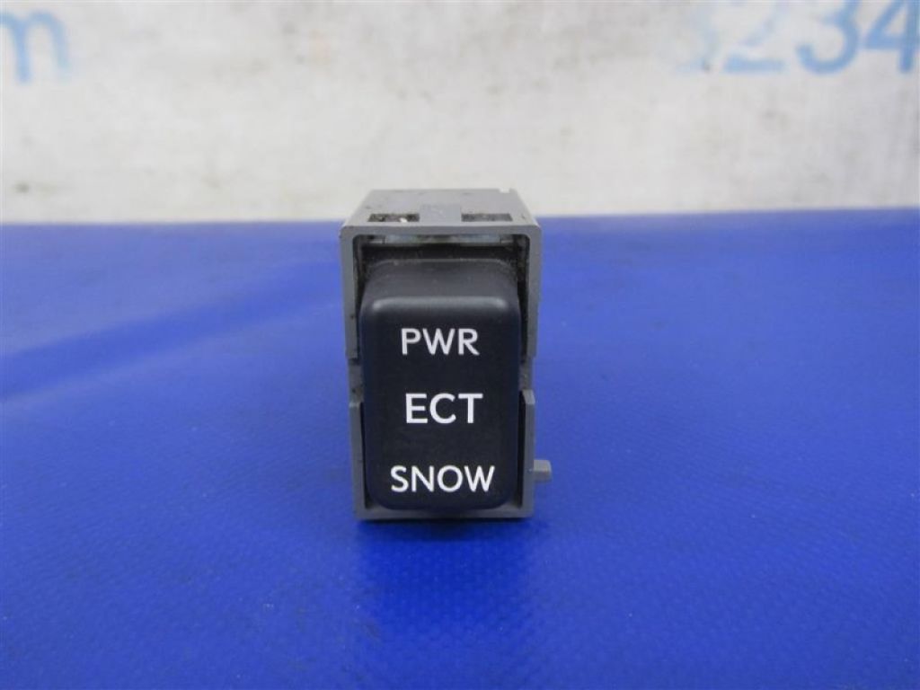 84720-30370 | Кнопка LEXUS GS350 GS300 05-11