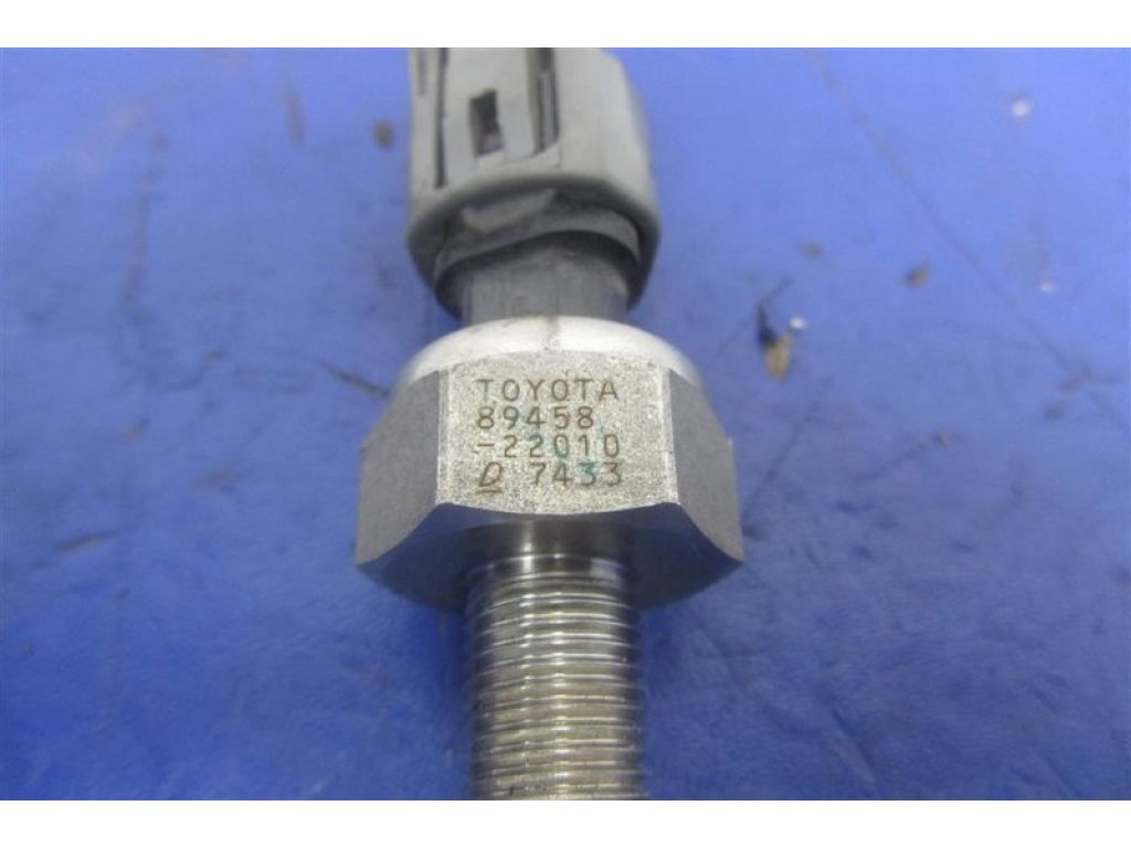 89458-22010 | Датчик тиску палива TOYOTA RAV4 00-05 - Фото 3