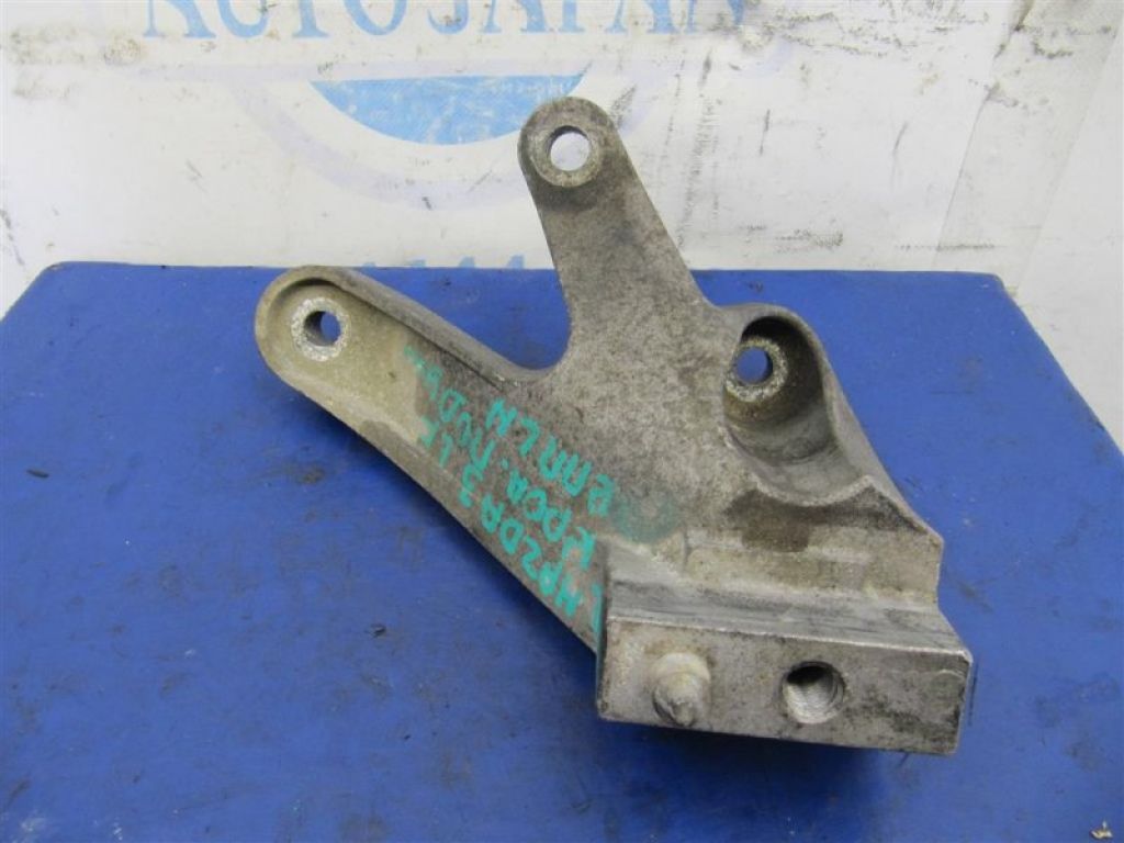 BBM5-39-080B | Кронштейн КПП лев. MAZDA 3 BL 09-13