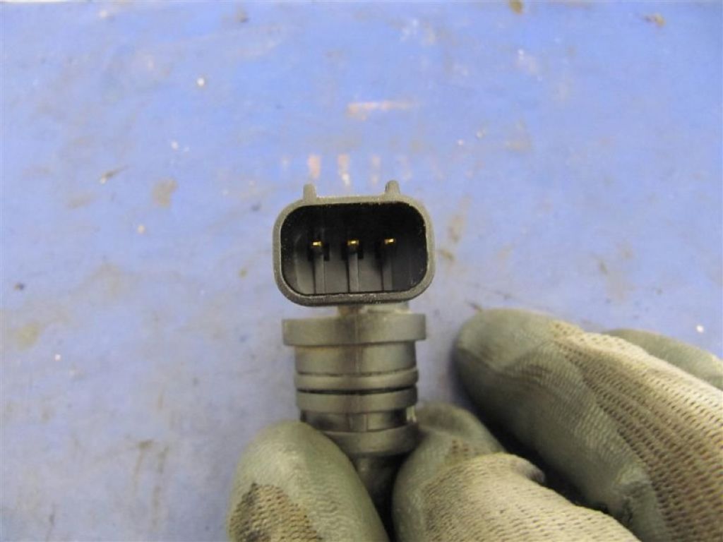 L3G2-18-230 | Датчик положення распредвала MAZDA 3 BL 09-13 - Фото 5