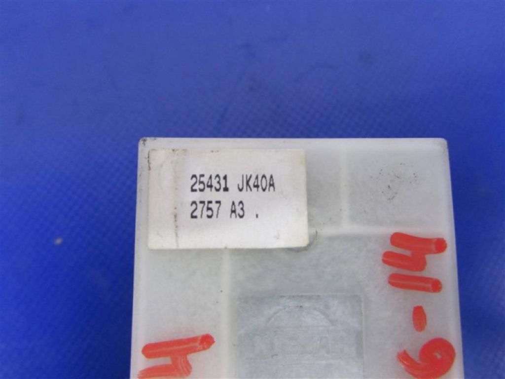 25431-JK40A | Кнопка склопідіймача задн. INFINITI G25/G35/G37/Q40 06-14 - Фото 4