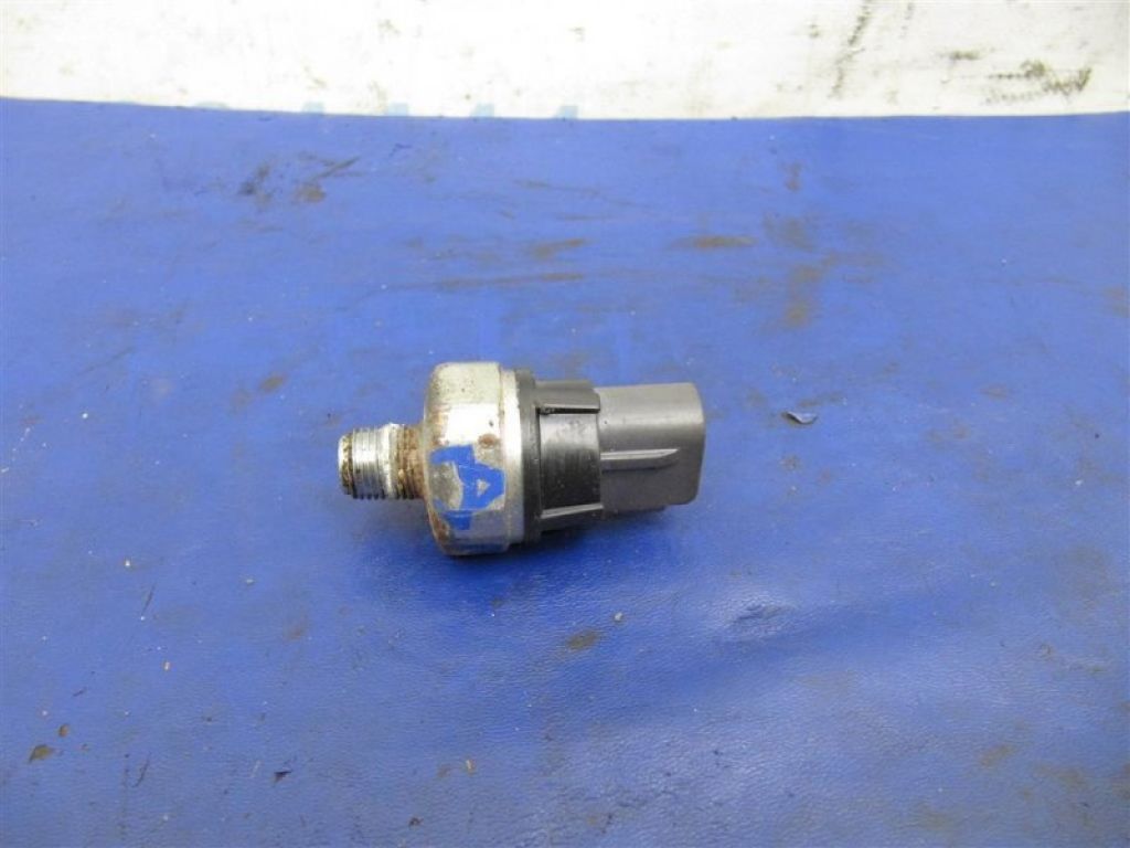 37241-RNA-A01 | Датчик тиску олії ДВЗ HONDA ACCORD USA 07-12