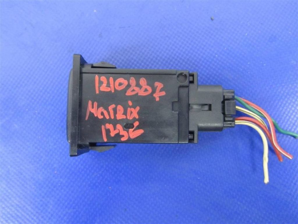 84480-41020 | Кнопка TOYOTA MATRIX 02-08 - Фото 2