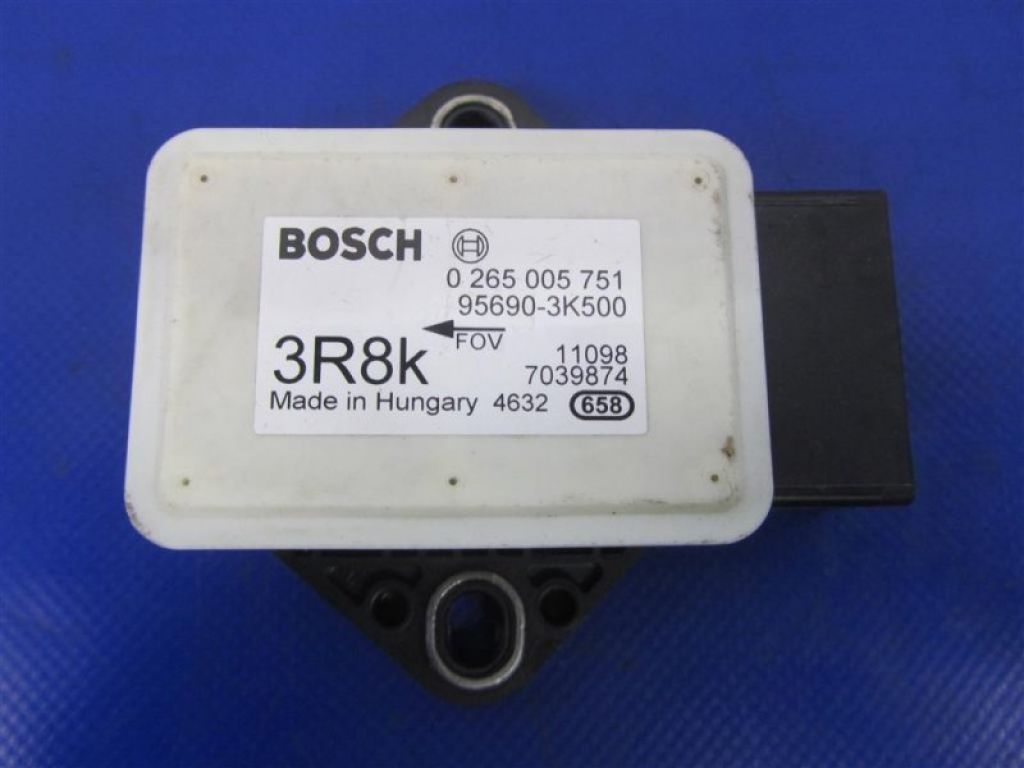 95690-3K500 | Датчик ESP HYUNDAI SONATA YF 10-14