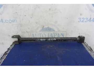 Рычаг задней подвески поперечный нижний прав. TOYOTA CAMRY 55 14-17