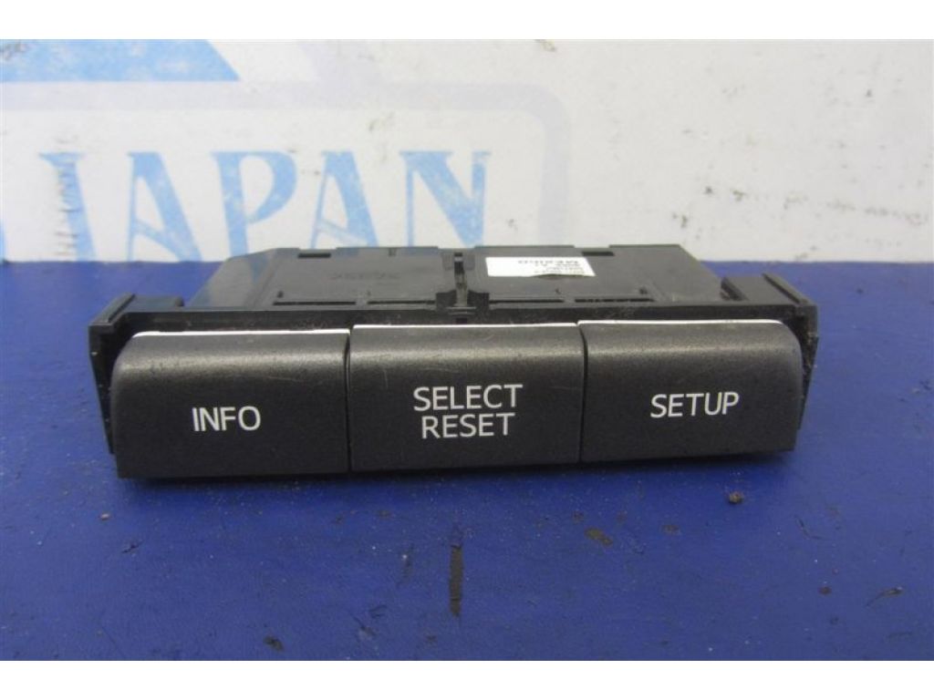 84977-08010 | Кнопка TOYOTA SIENNA 11-16