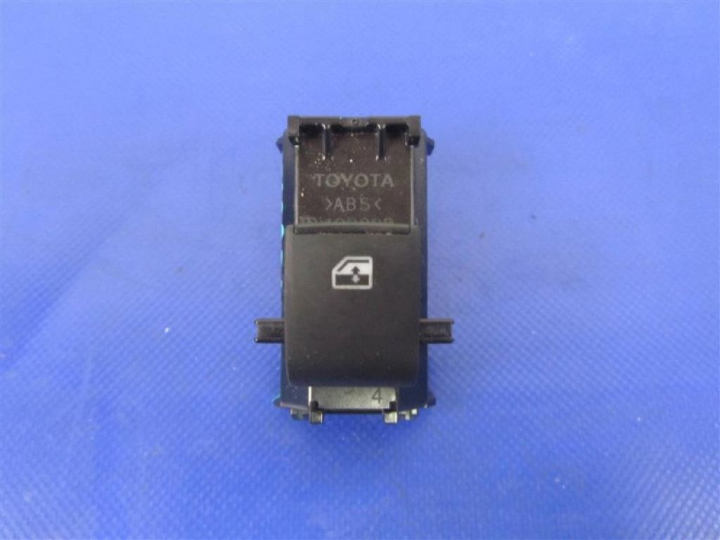 Кнопка склопідіймача задн. прав. TOYOTA CAMRY 55 14-17