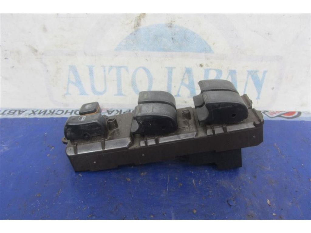 84820-01020 | Блок управления стеклоподъемниками передн. лев. TOYOTA MATRIX 02-08