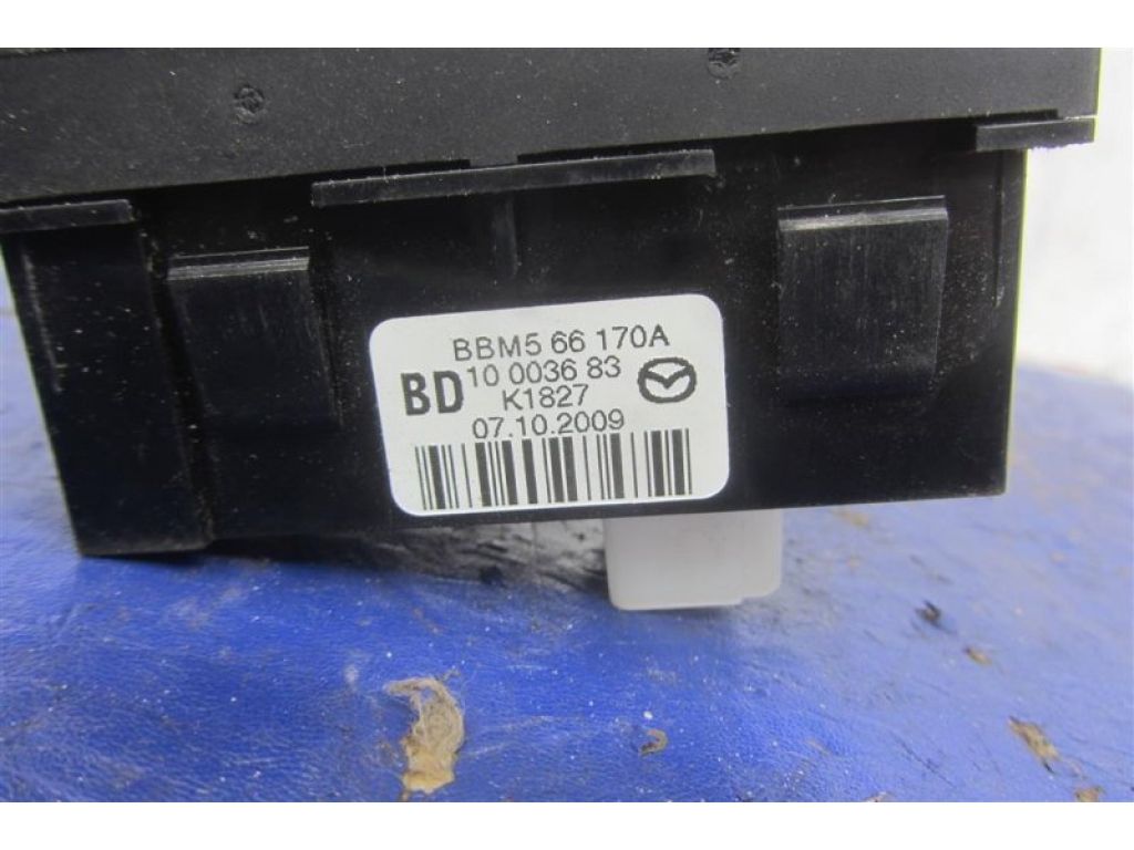 BBM5-66-170A | Кнопка курсової стійкості MAZDA 3 BL 09-13 - Фото 4