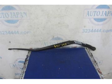 Повідець склоочисника передній прав. INFINITI G25/G35/G37/Q40 06-14