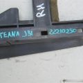92184-9W50A | Дефлектор радіатора прав. NISSAN TEANA J31 03-07 - Прев'ю 2