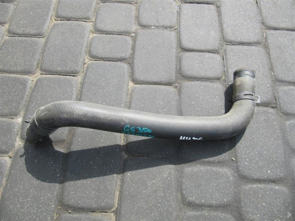 Патрубок системи охолодження LEXUS GS350 GS300 05-11
