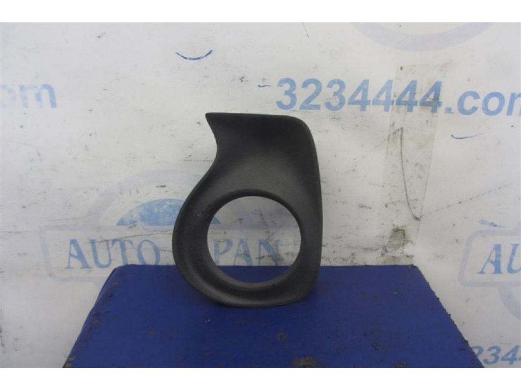 52113-76010 | Накладка протитуманної фари лів. LEXUS CT200 11-17