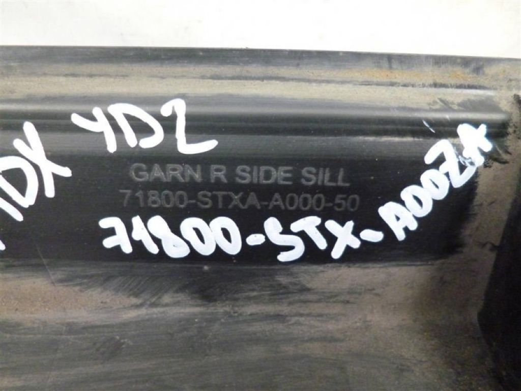 71800-STX-A00ZA | Накладка порога наружная прав. ACURA MDX (YD2) 06-13 - Фото 3
