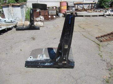 Стойка кузова средняя лев. ACURA MDX (YD2) 06-13