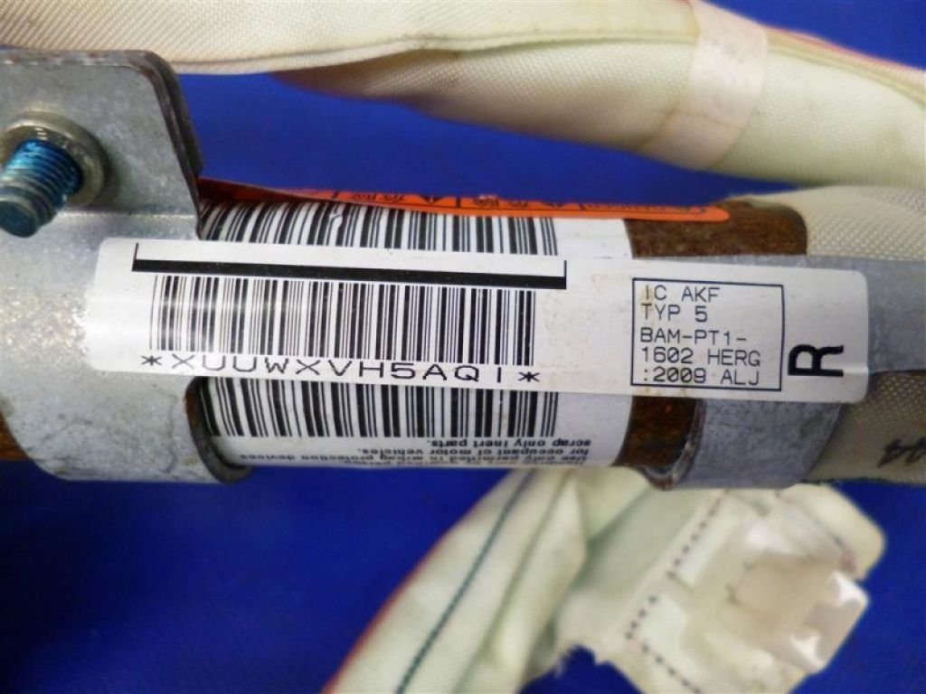 BBM4-57-KM0F | Подушка безпеки (штора) прав. MAZDA 3 BL 09-13 - Фото 3