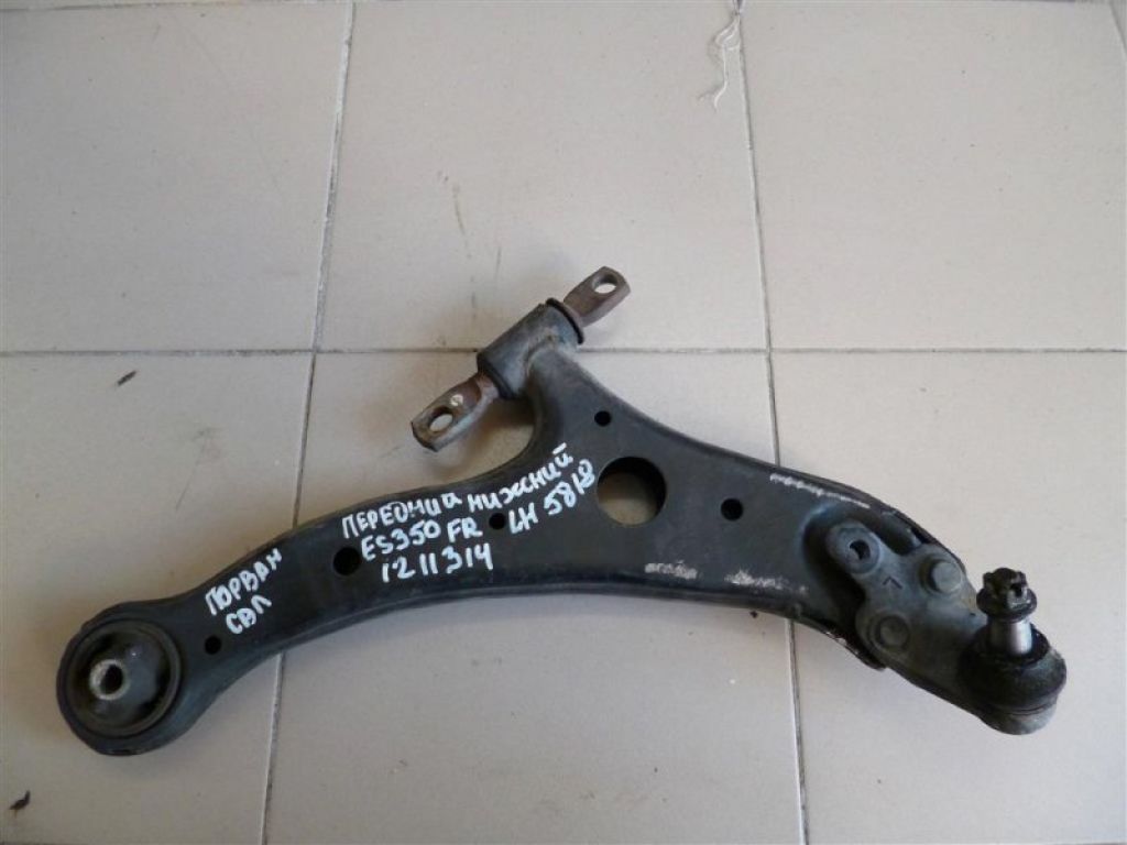 48069-33060 | Рычаг передней подвески нижний лев. LEXUS ES350 06-12