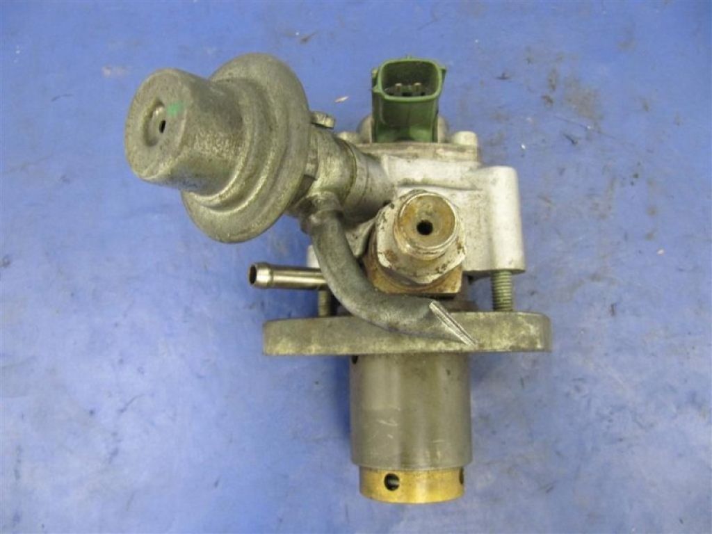 23100-38100 | Тнвд (бензин) прав. LEXUS LS460 06-12 - Фото 4