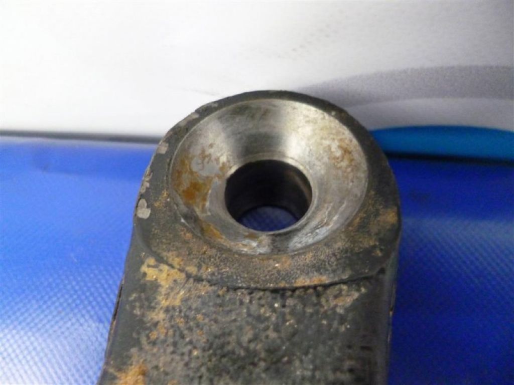 A 251 330 19 07 | Важіль передньої підвіски нижній лів. MERCEDES R-CLASS W251 05-13 - Фото 7