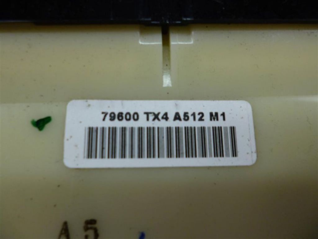79600-TX4-A51ZA | Блок управления печкой ACURA RDX 12-19 - Фото 5