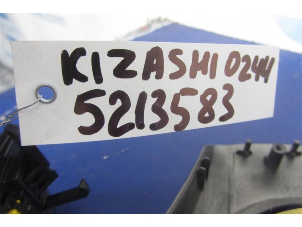 48110-58LD0-HTV | Кнопки на руль SUZUKI KIZASHI 09-14 - Фото 2