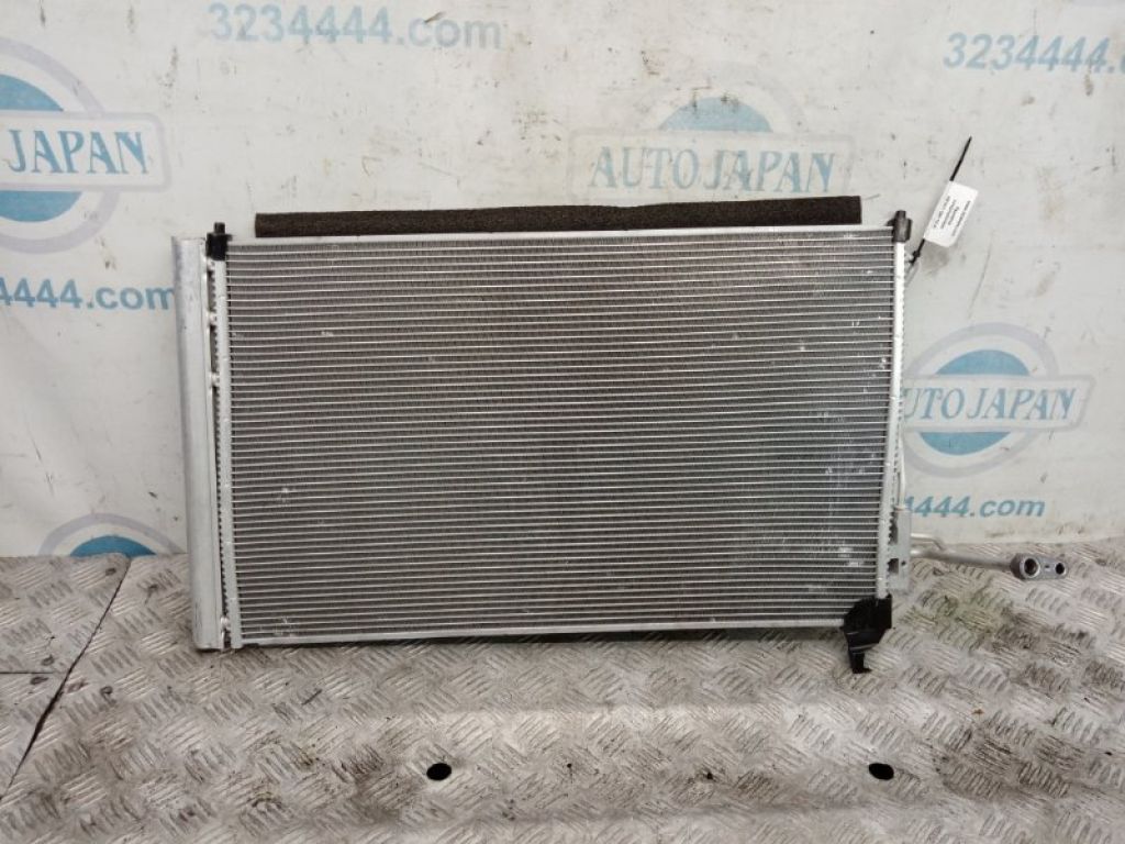 92100-5CF0A | Радіатор кондиціонера INFINITI Q50 15-20