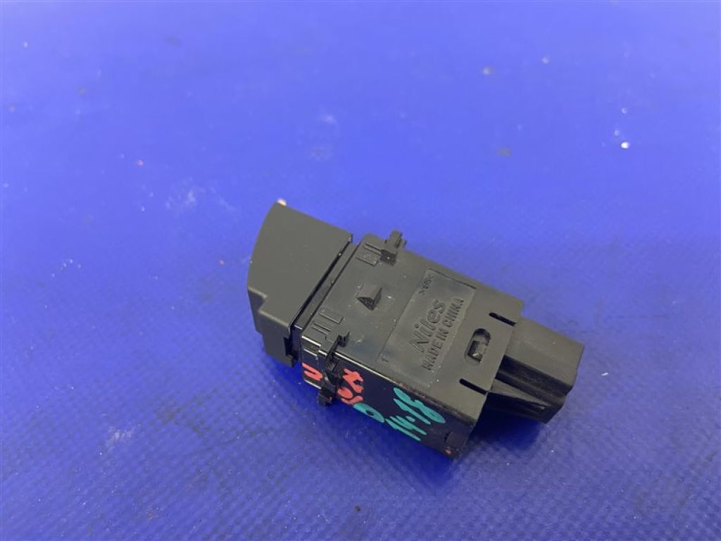 83002AL15A | Кнопка курсової стійкості SUBARU LEGACY BN 14-18 - Фото 3