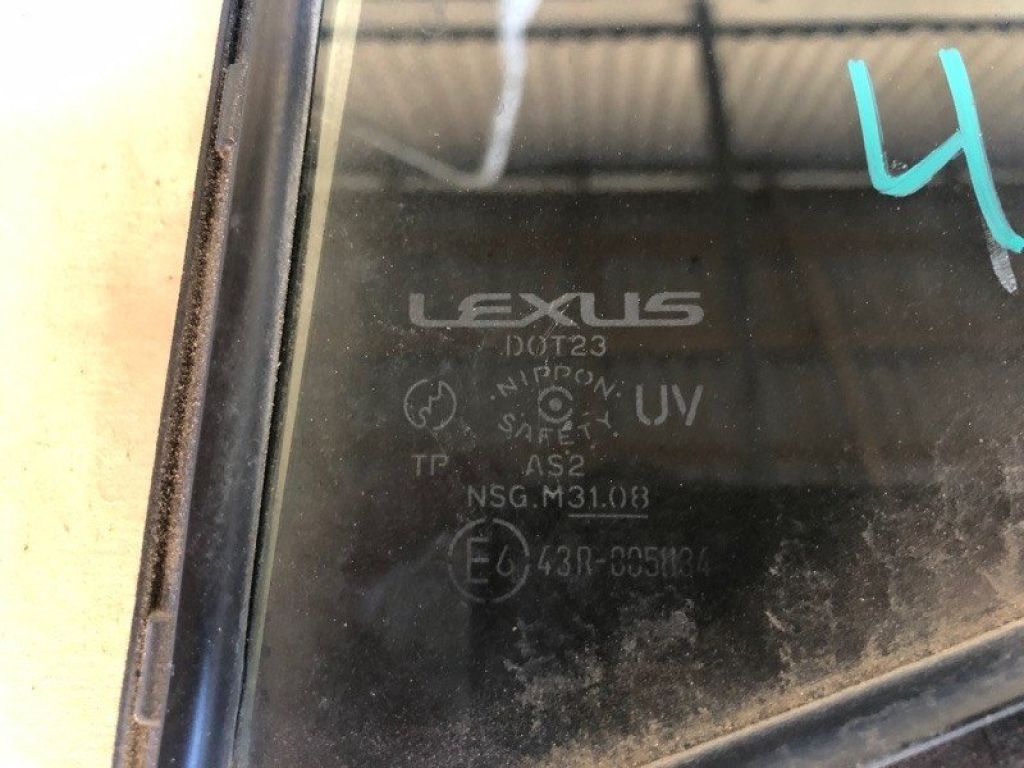 68124-53091 | Стекло двери глухое задн. лев. LEXUS IS250/350 05-13 - Фото 2