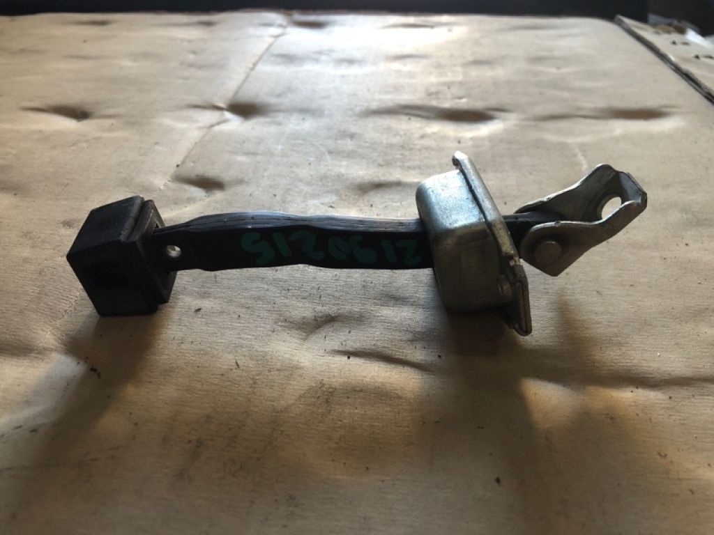 5732A066 | Обмежувач дверей задн. прав. MITSUBISHI LANCER X 10 07-15 - Фото 4