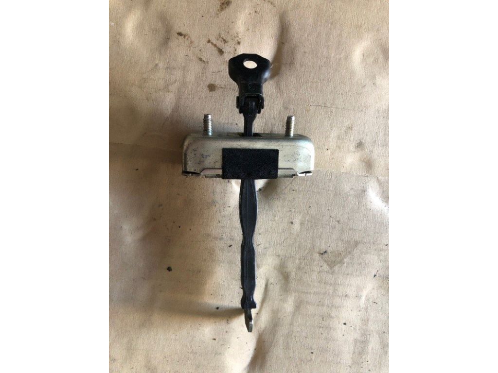 68630-33092 | Ограничитель двери задн. прав. TOYOTA CAMRY 50 12-15 - Фото 2