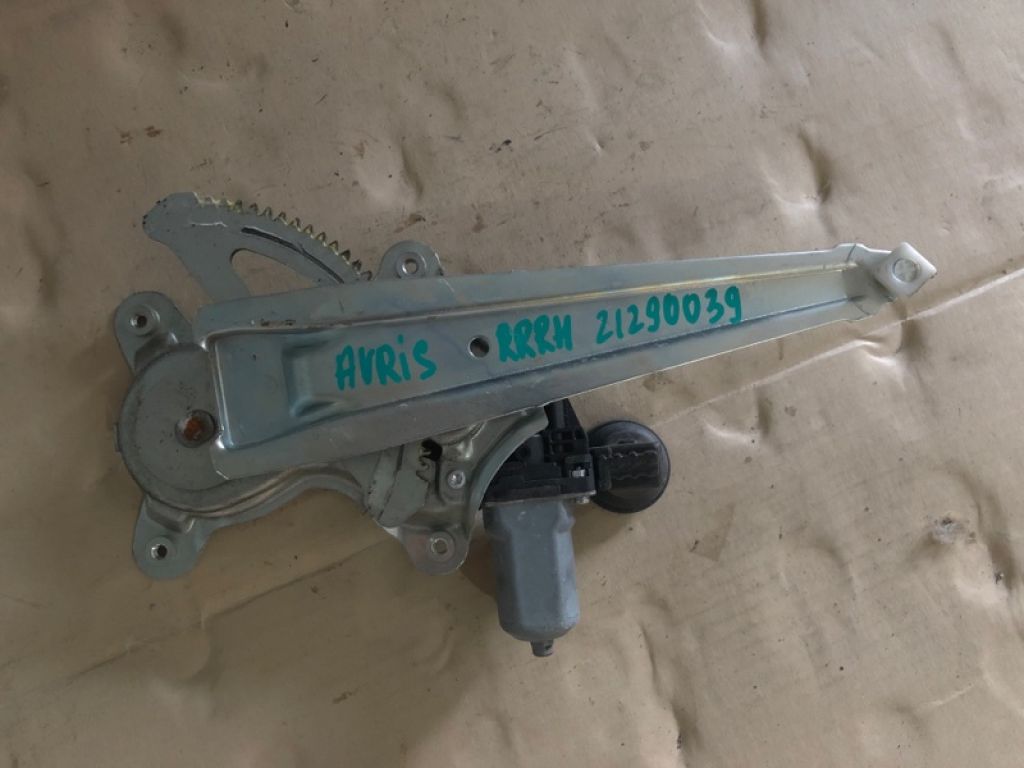 69803-12180 | Склопідйомник задн. прав. TOYOTA AURIS 06-12