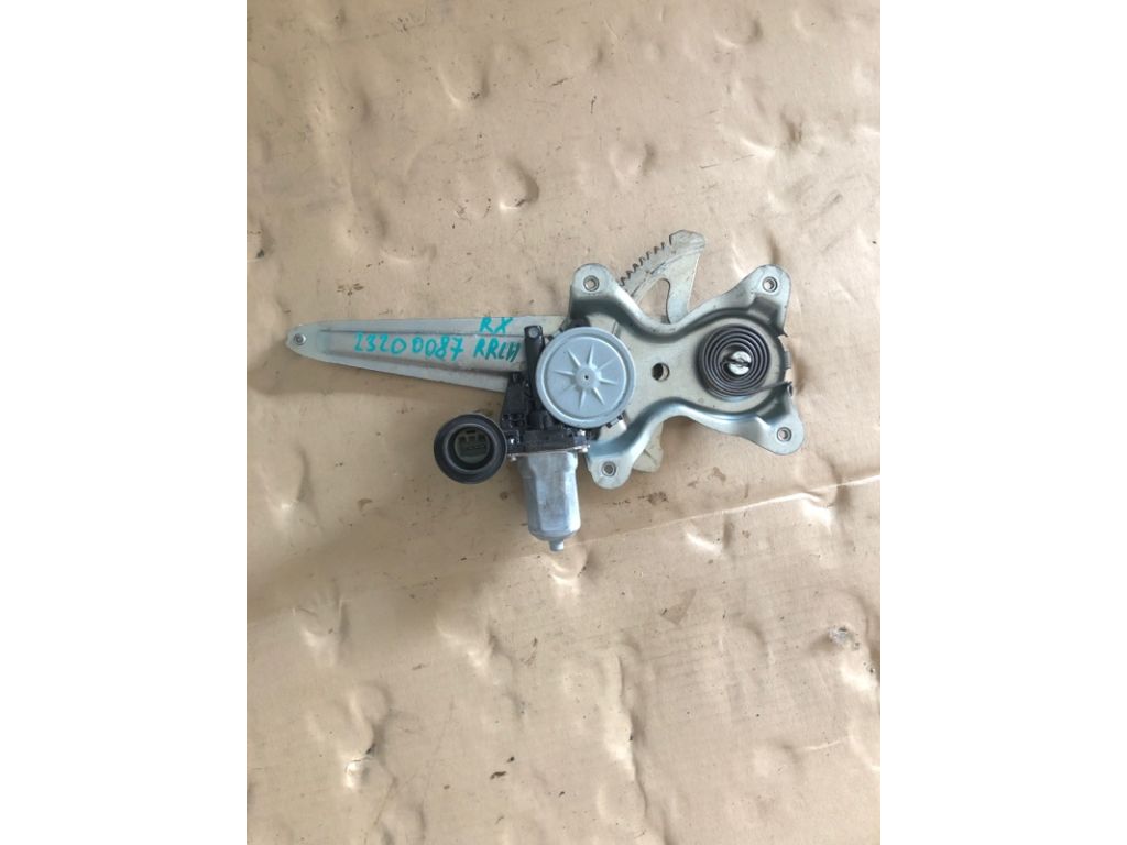 69803-33030 | Стеклоподъемник задн. лев. LEXUS RX300/330/350/400 03-09