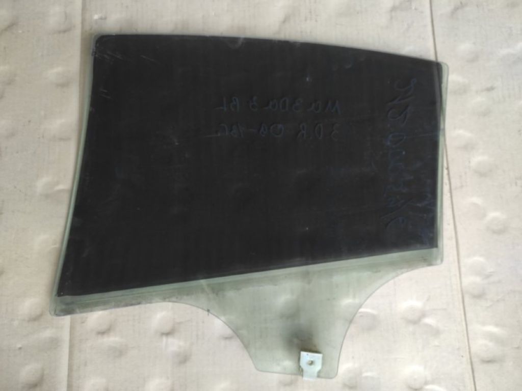 BBM6-72-511A | Стекло двери задн. прав. MAZDA 3 BL 09-13 - Фото 2