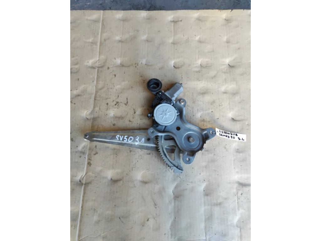 85710-33230 | Склопідйомник задн. лів. TOYOTA CAMRY 50 12-15