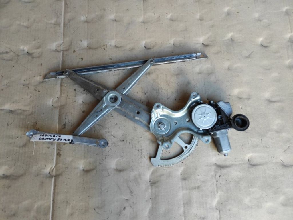 69801-06080 | Стеклоподъемник передн. прав. TOYOTA CAMRY 50 12-15